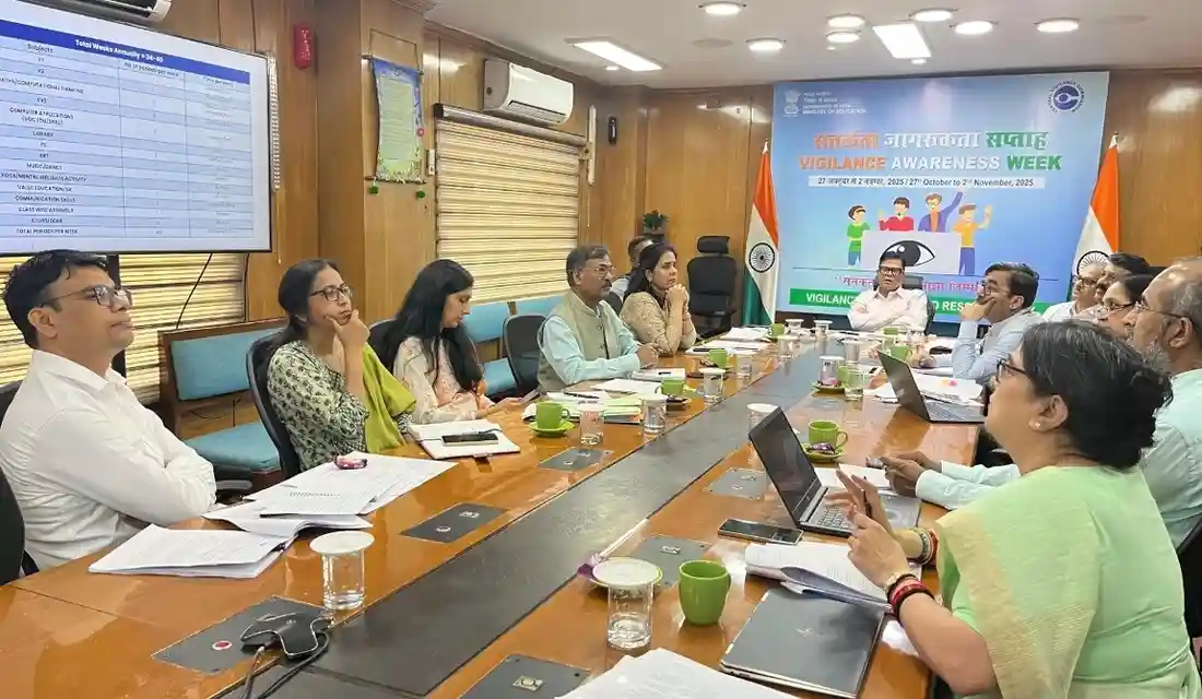 Ministry of Education Officially Confirms: AI Integration in School Curriculum Mandatory from Class 3 in 2026-27 Academic Year